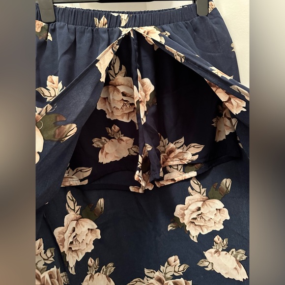 Women’s pants - Picture 3 of 4